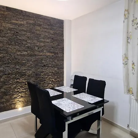 Апартаменты Amedeea